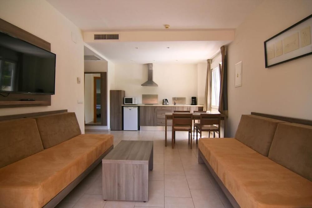 Cabot Tres Torres Apartamentos 43/65