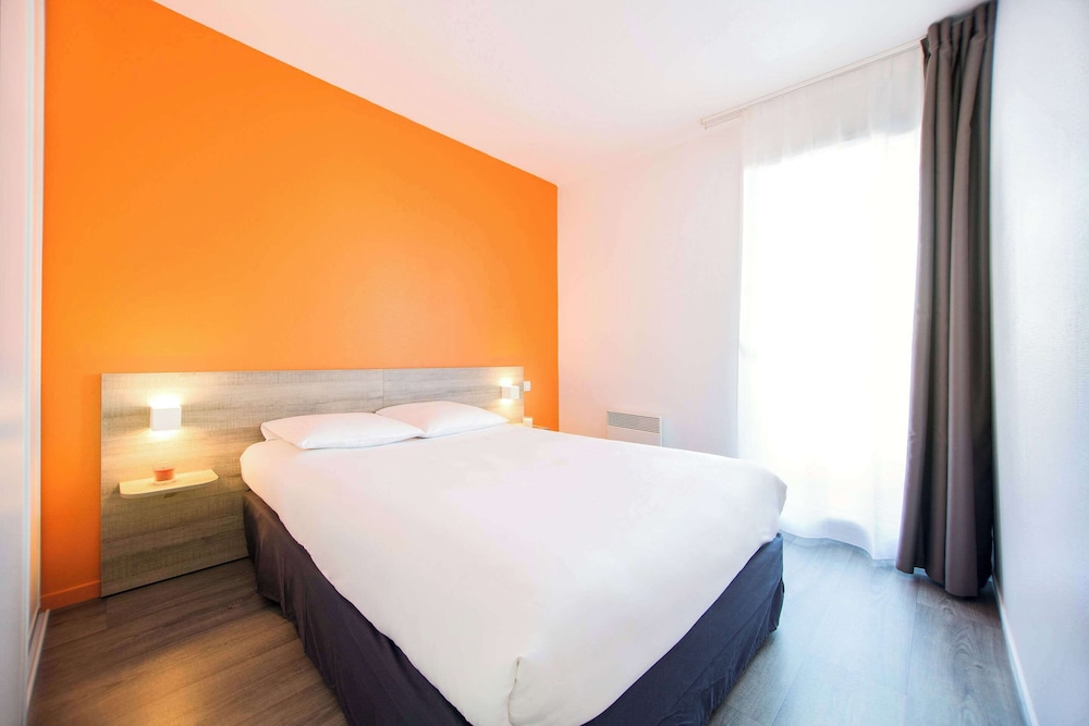 STANDARD, MULTIPLE BEDS