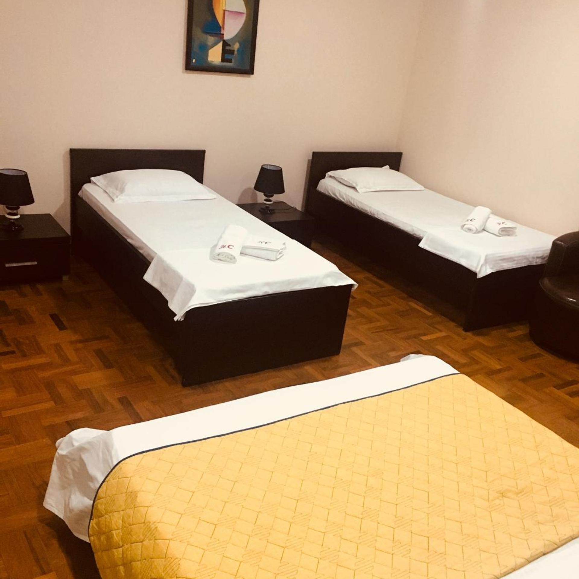 Colombo Hotel 24/49