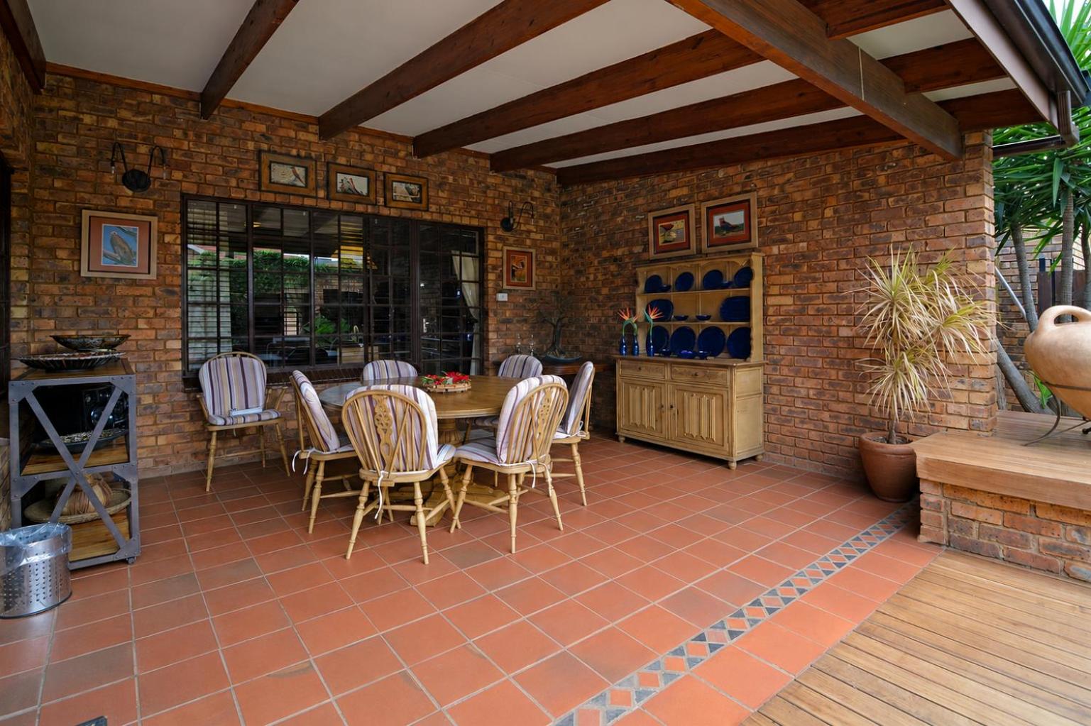 Africa House Guest House 5/23