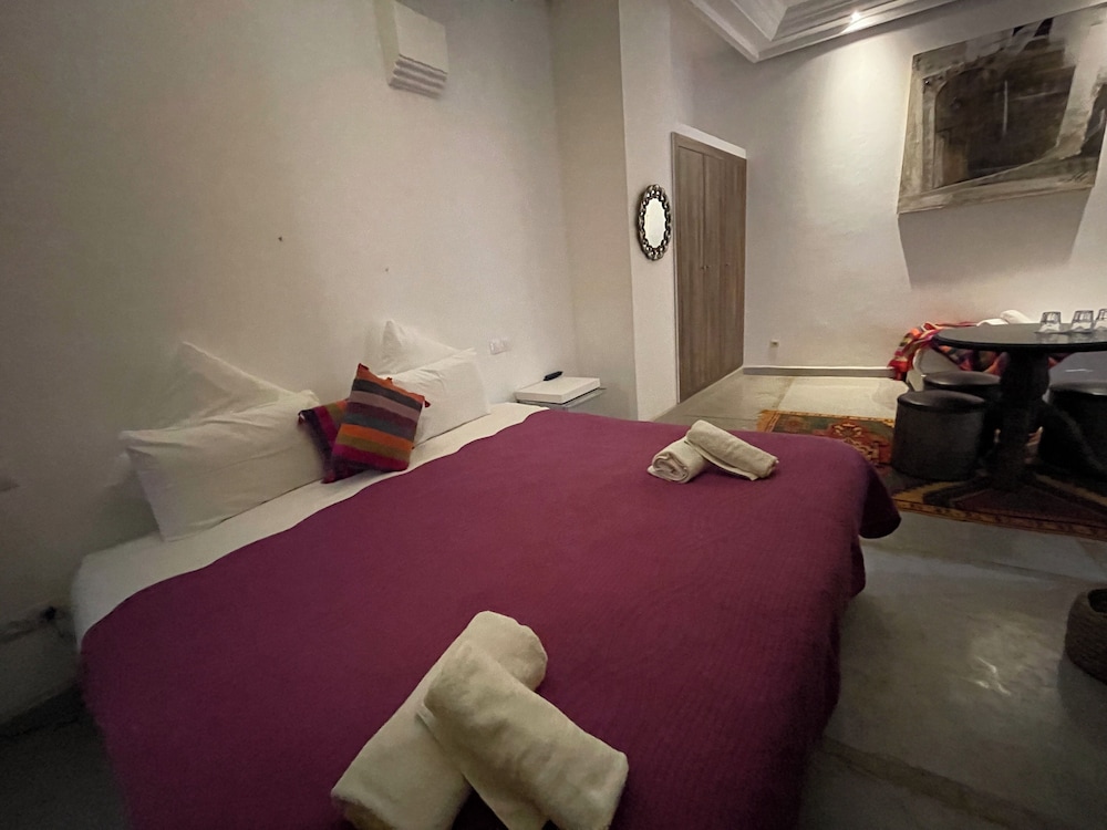 Riad Samarine 11/42