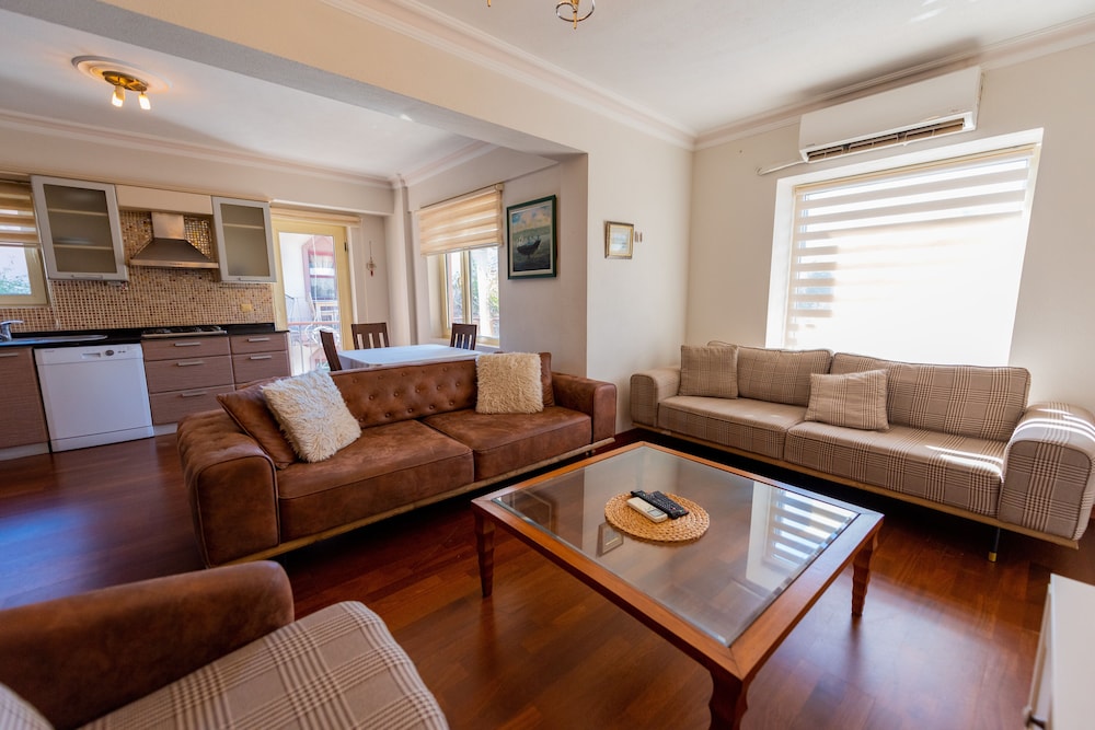 Vira Apart Hotel 26/50
