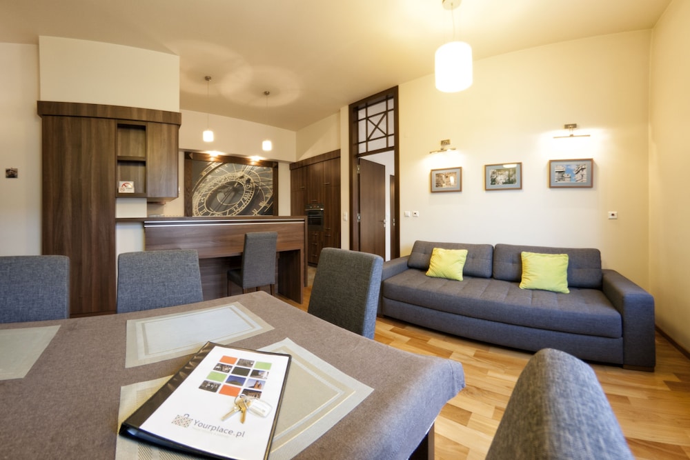 Yourplace Central Apartments 31/50
