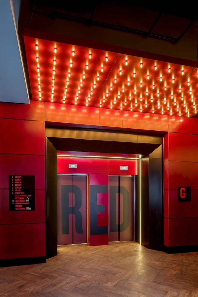 Radisson RED Hotel, Liverpool 2/50