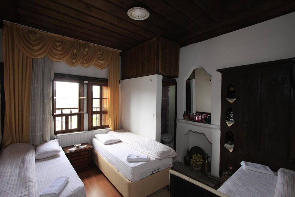 Efe Guest House 13/34