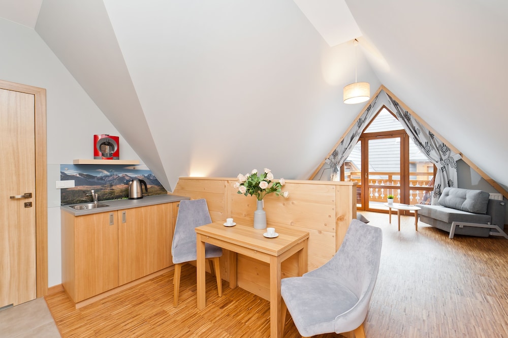 Aparthotel Lipki Park 45/50