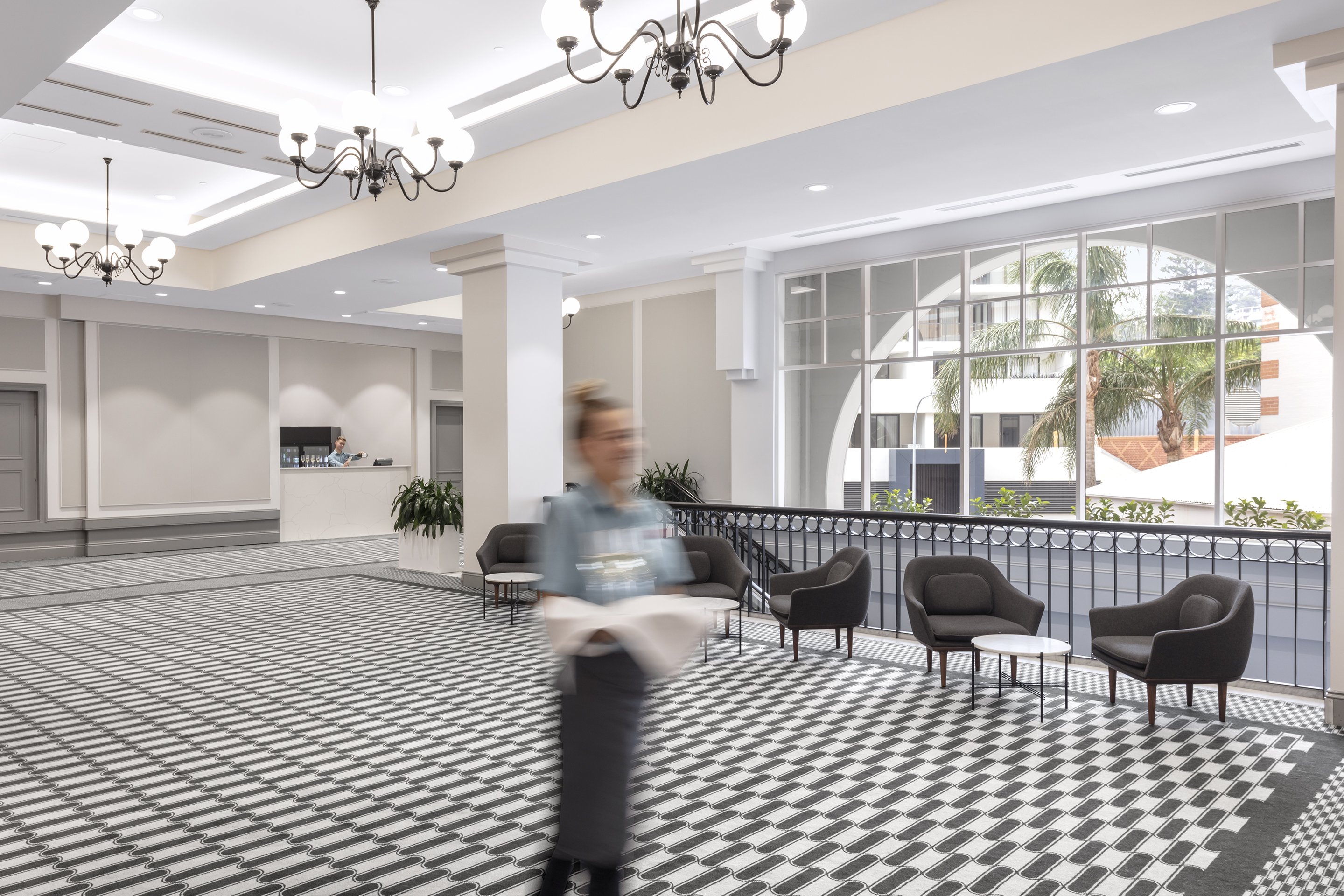 Crowne Plaza Terrigal 15/75