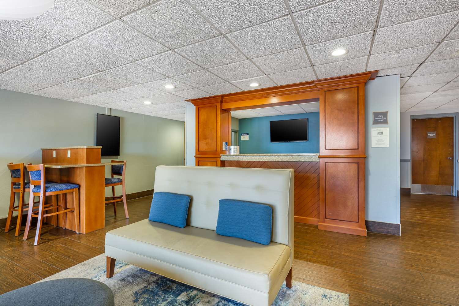 Best Western Port Clinton 8/17