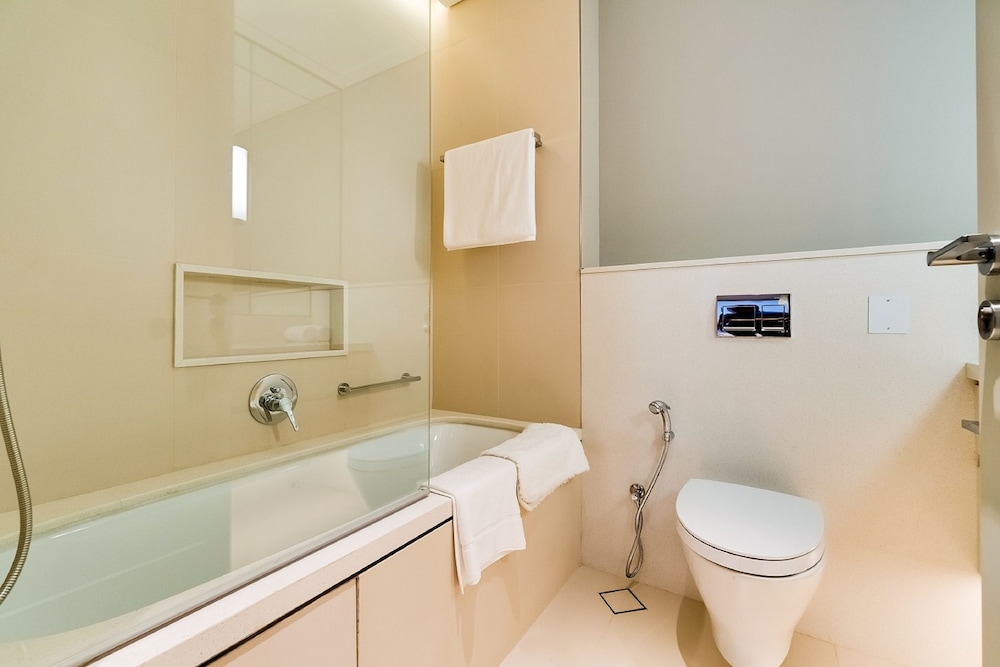 Vida Residences Downtown 49/51