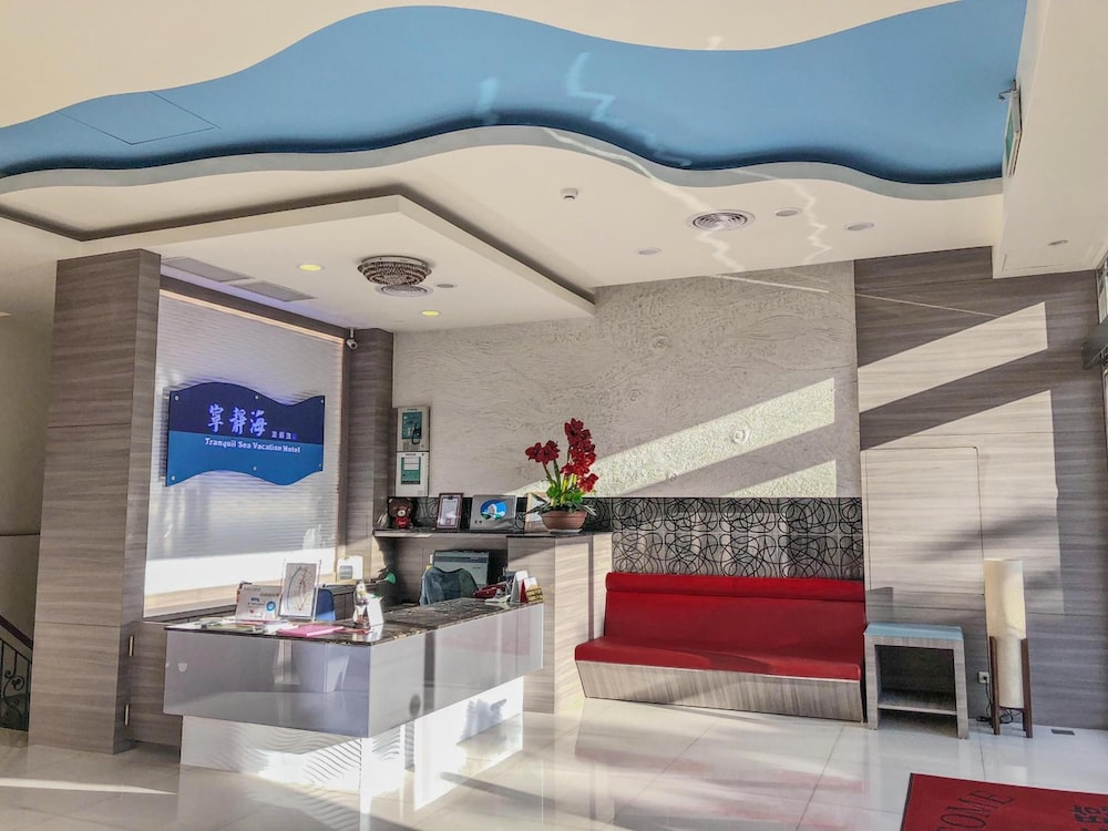 Tranquil Sea Hotel 7/46