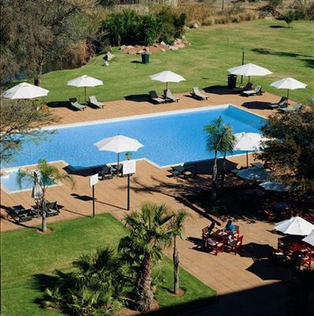 Peermont Metcourt Inn at The Grand Palm Resort 37/38