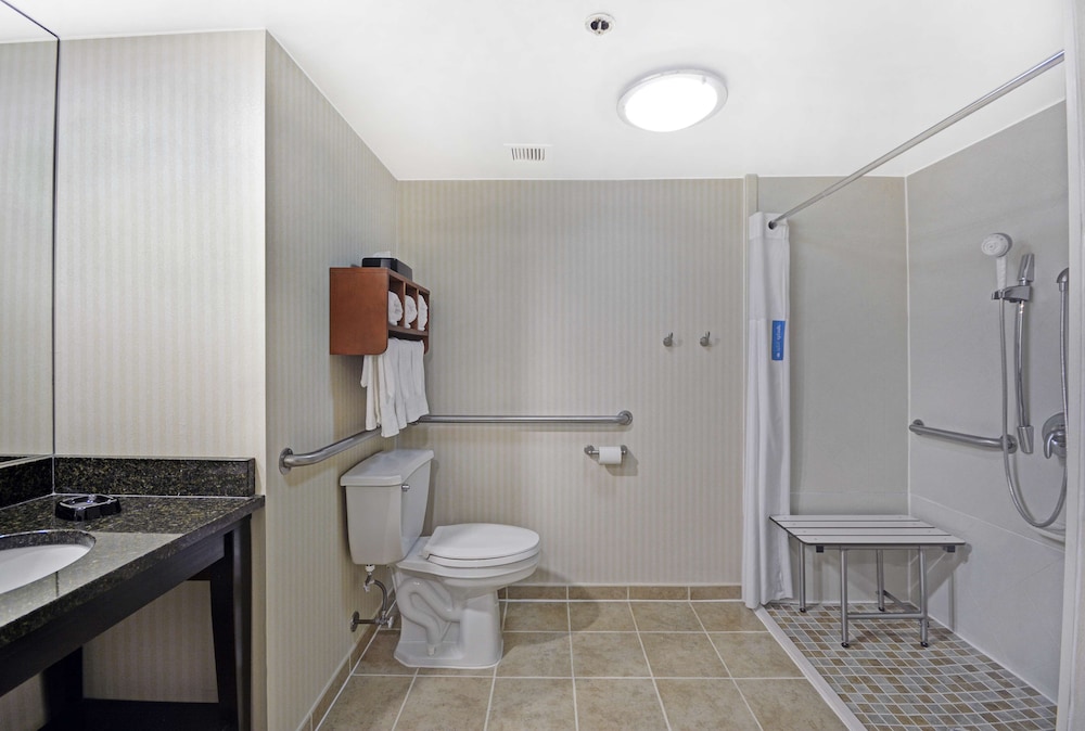 Hampton Inn Athens GA 36/70