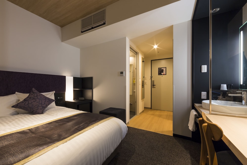 STANDARD, DOUBLE BED