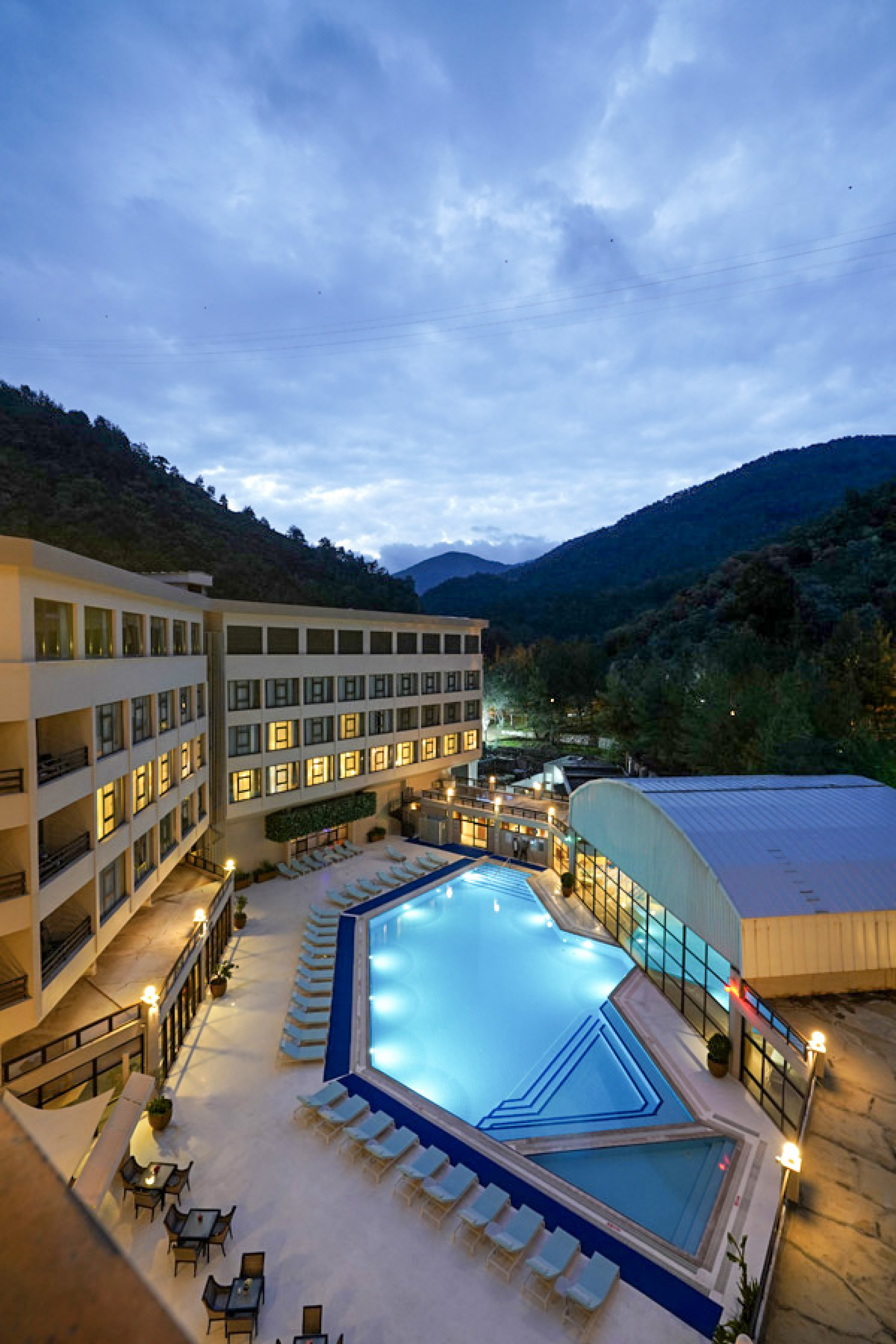 Kaya Izmir Thermal & Convention 18/38