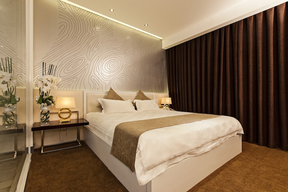 Signature Boutique Hotel 18/50