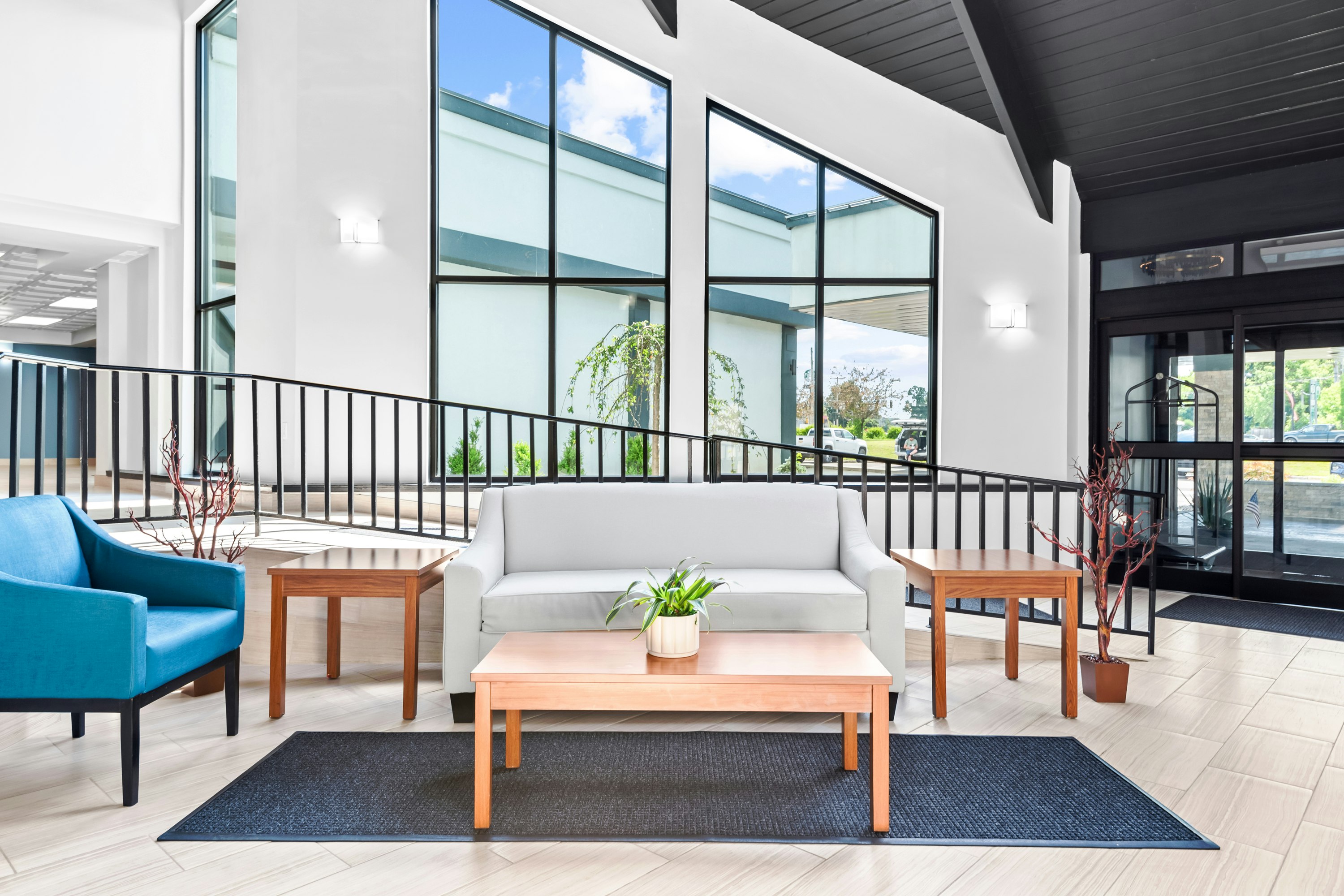 HomeTowne Studios by Red Roof & Conference Center Cortland 34/55