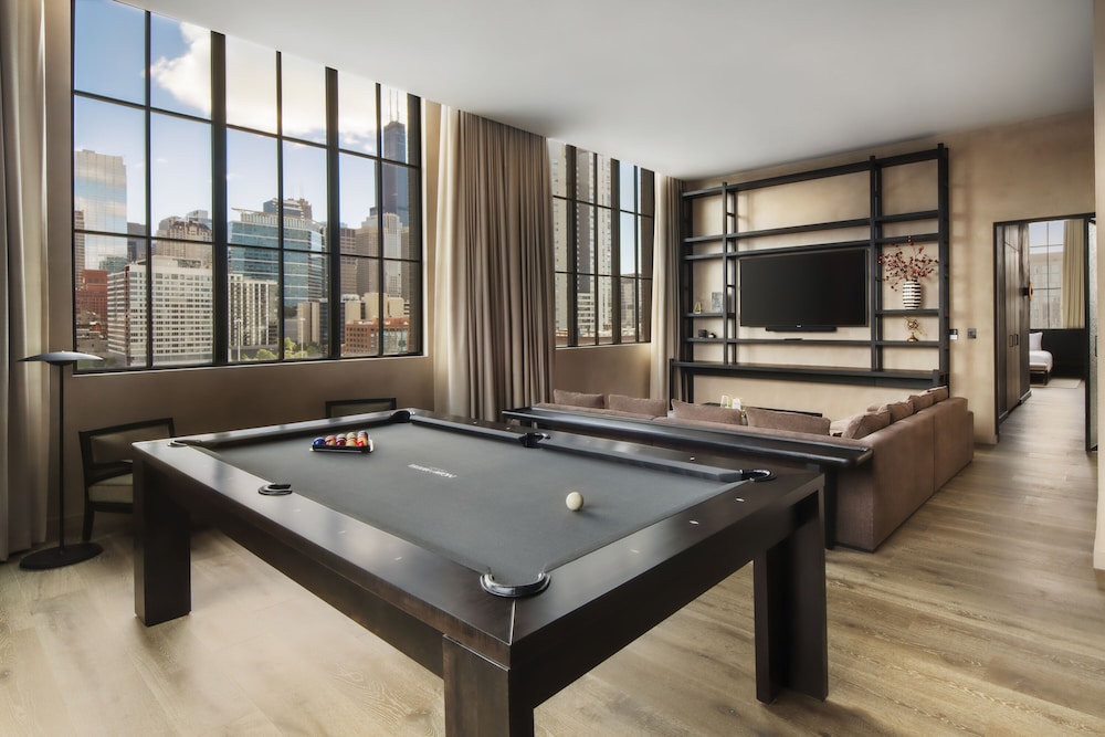 Nobu Hotel Chicago 24/46