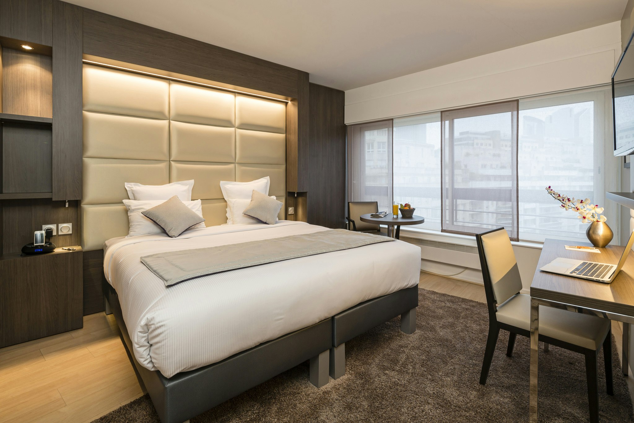 RESIDHOME COURBEVOIE LA DEFENSE 13/56