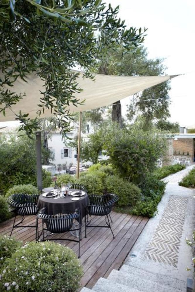 Torri E Merli Boutique Hotel 48/59