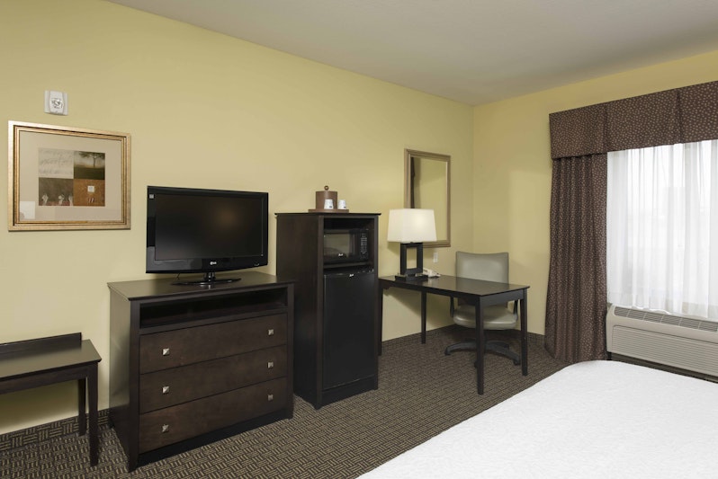 Hampton Inn & Suites Danville 38/42