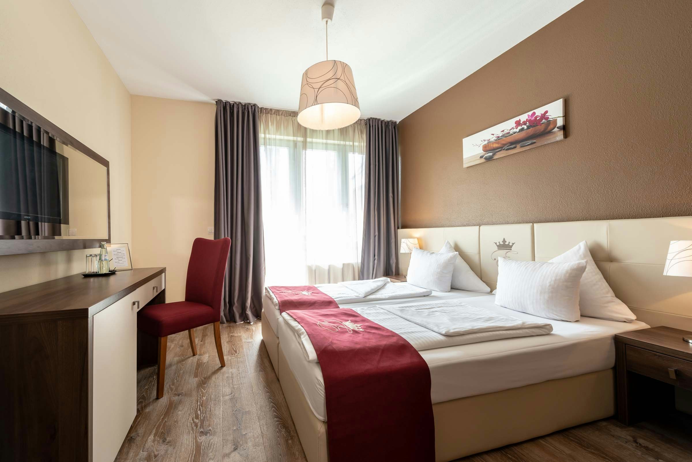 Empress Boutique Hotel 5/65