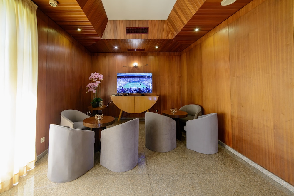 NOVA CRUZ HOTEL 10/50