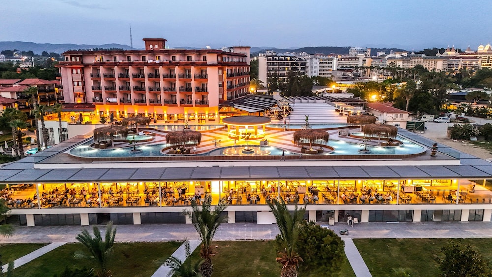 Justiniano Park Conti in ALANYA