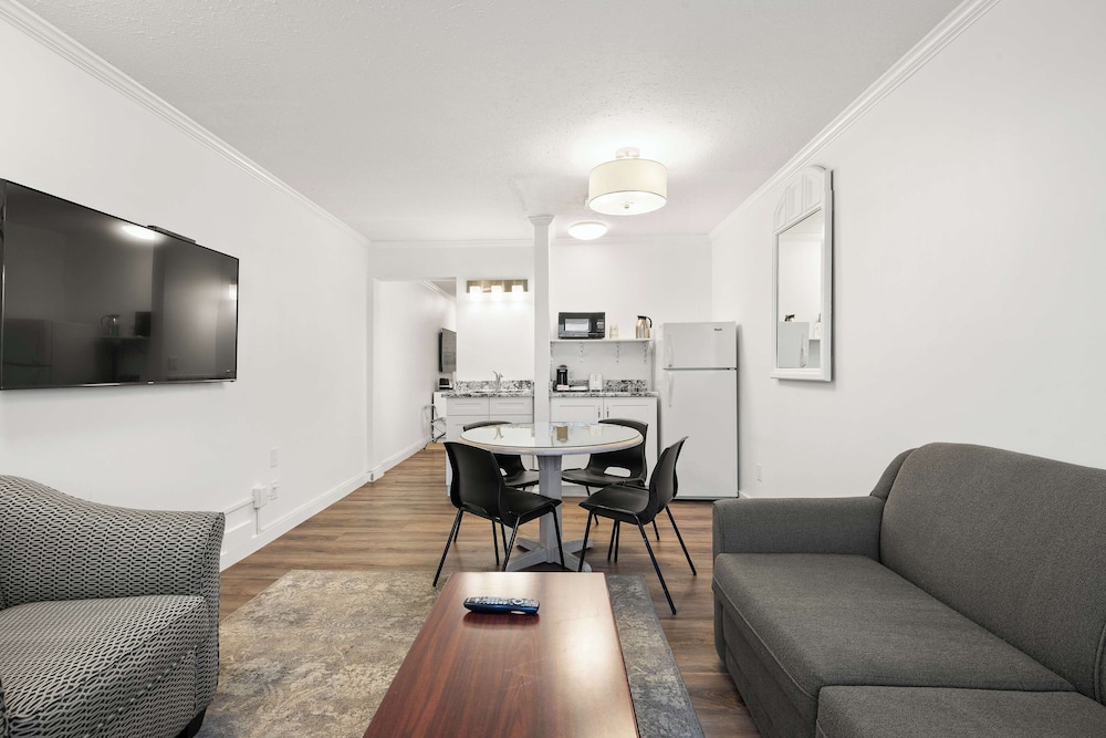 Surestay By Best Western Rossland Red Mountain 29/48