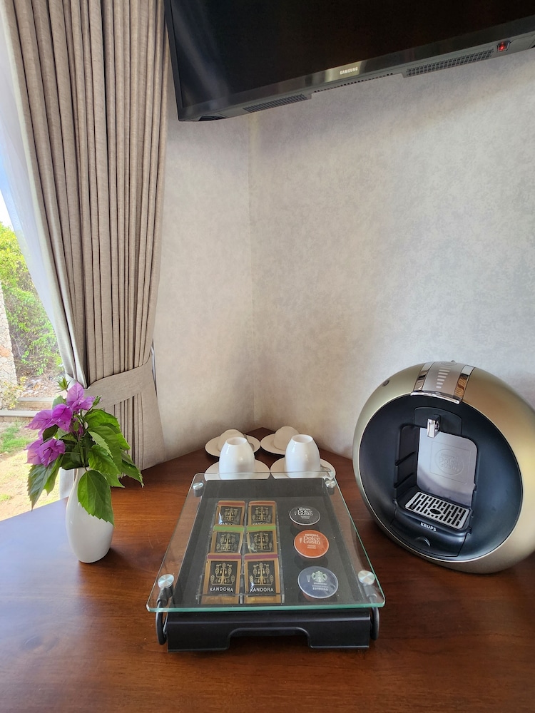 Kandora Luxury Villas in Kadumbul
