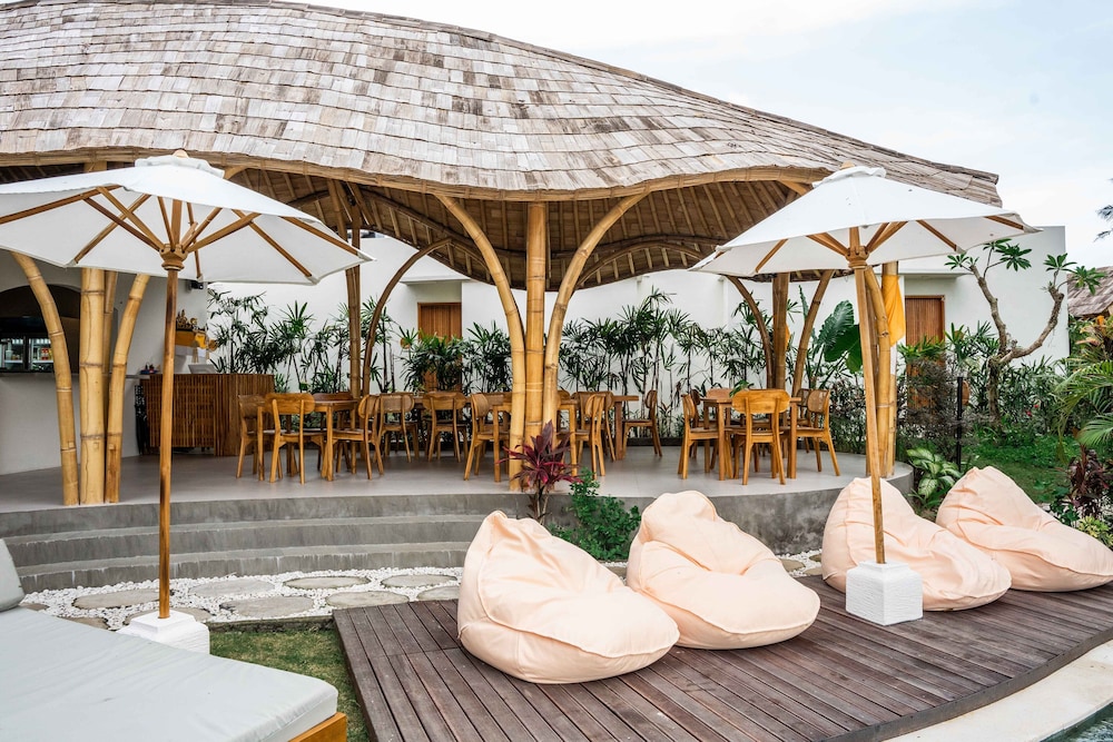 Shanti Boutique Retreat 15/57