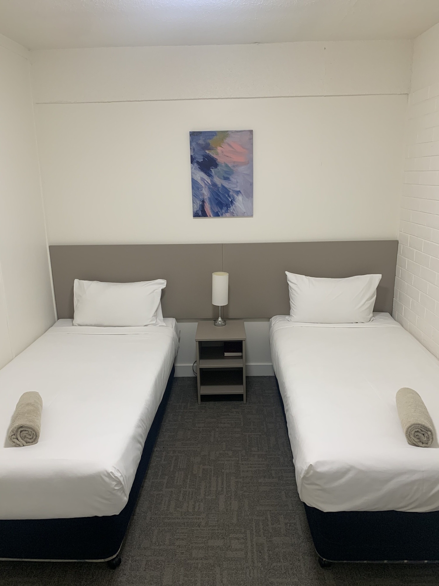 3 BEDROOMS, APARTMENT