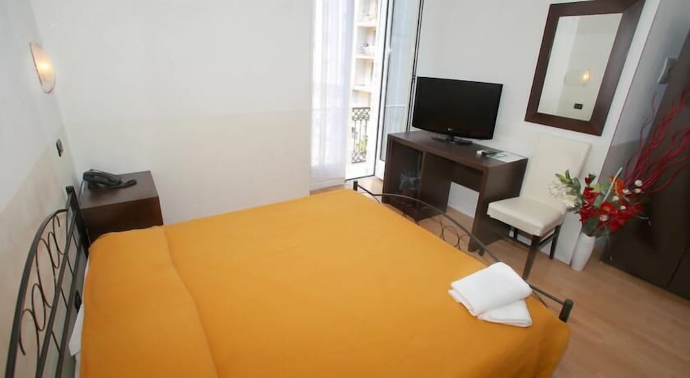 Memole Inn Sanremo 12/50