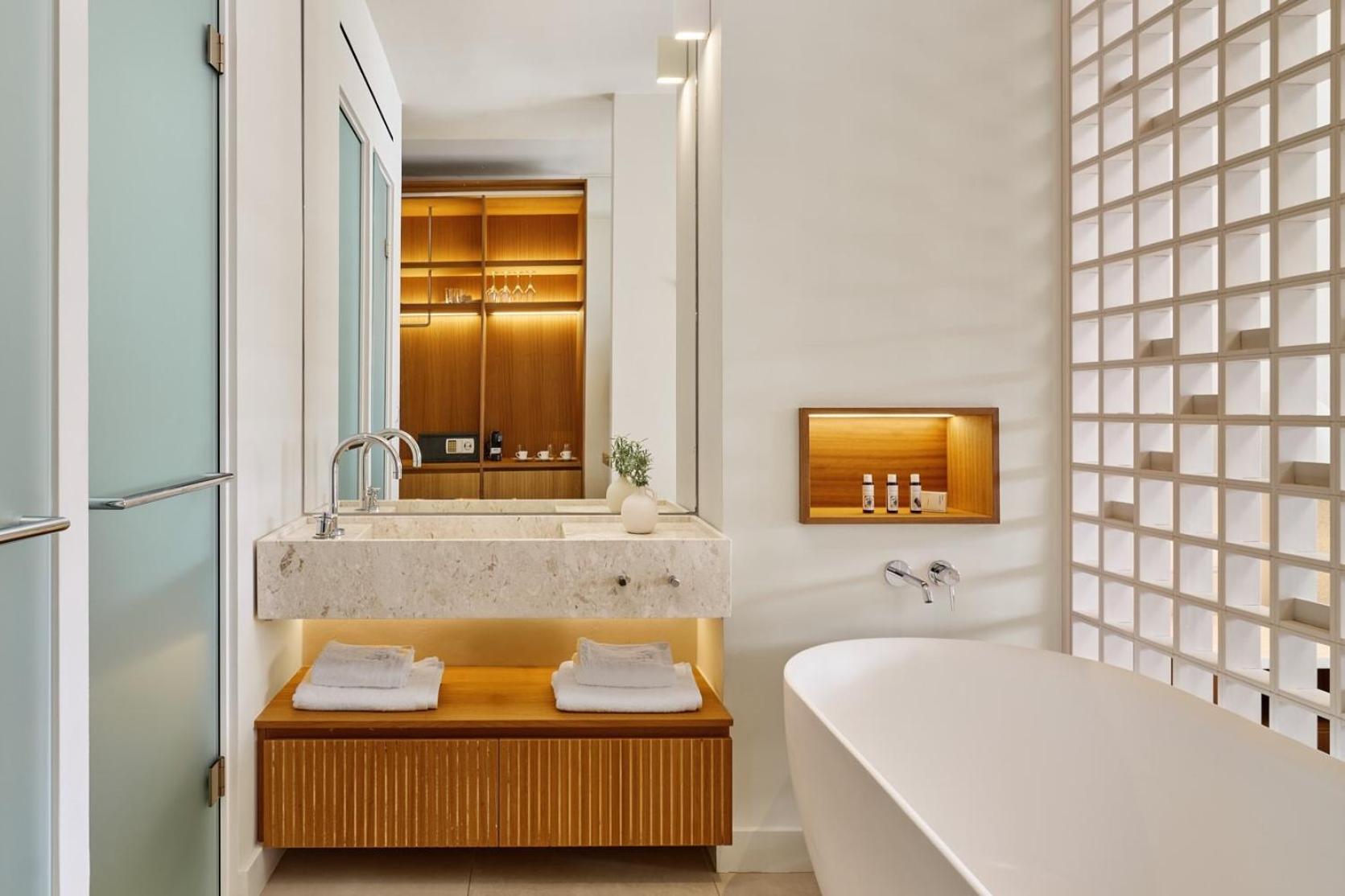 Fabulous Bay, Junior Suite، San Antonio Corfu Resort – Adults Only 4/5