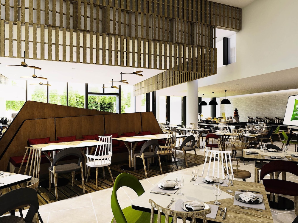 Ibis Styles Batam Nagoya 53/68