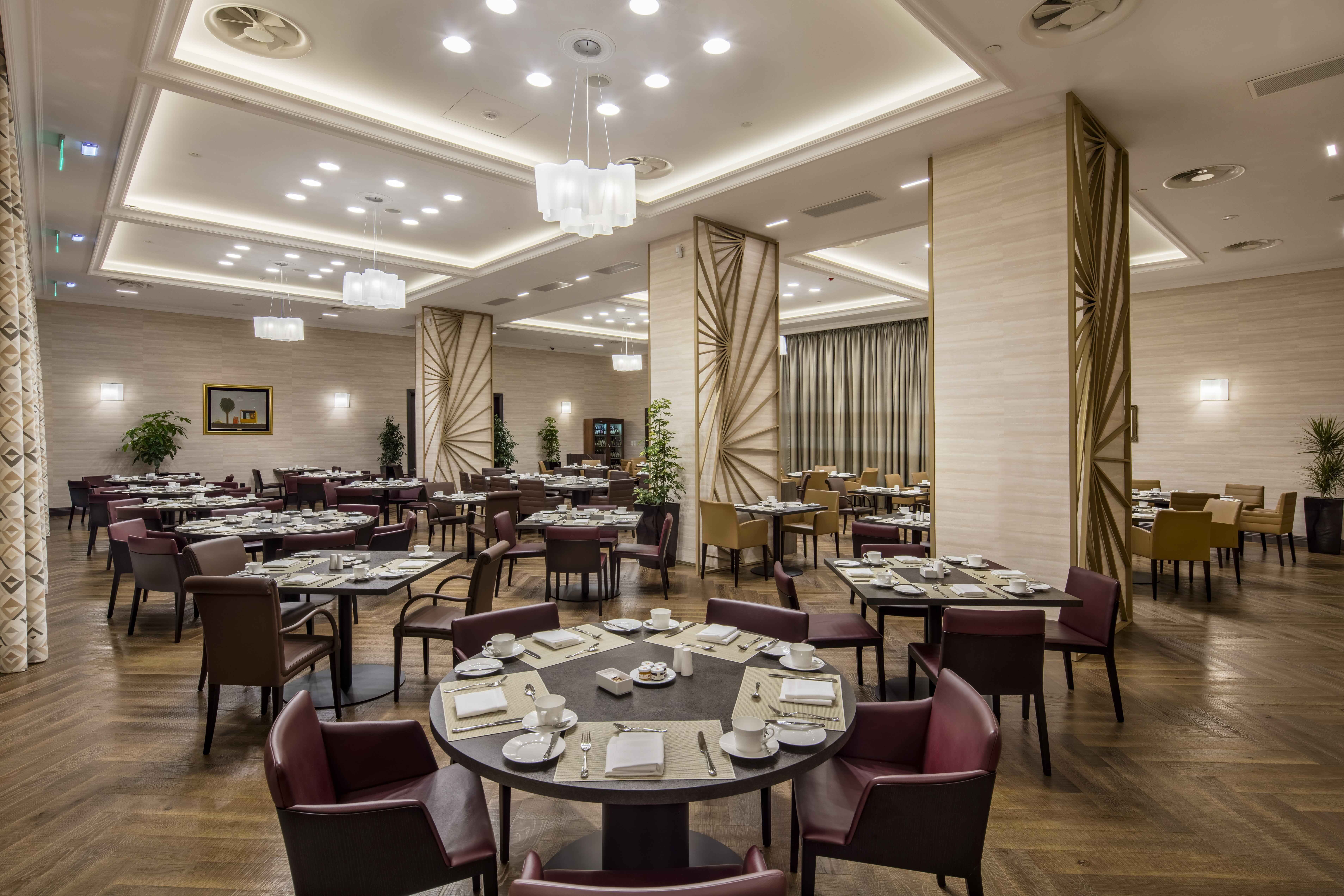 Hilton Podgorica Crna Gora 8/17
