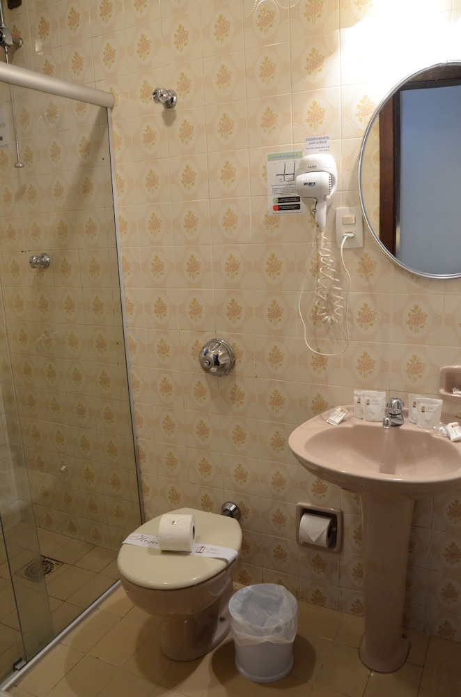 Hotel Lenheiros 55/61
