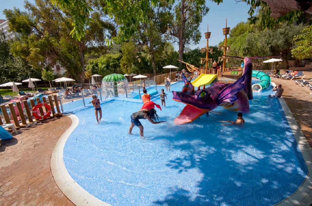 Beach Club Font de Sa Cala 21/27