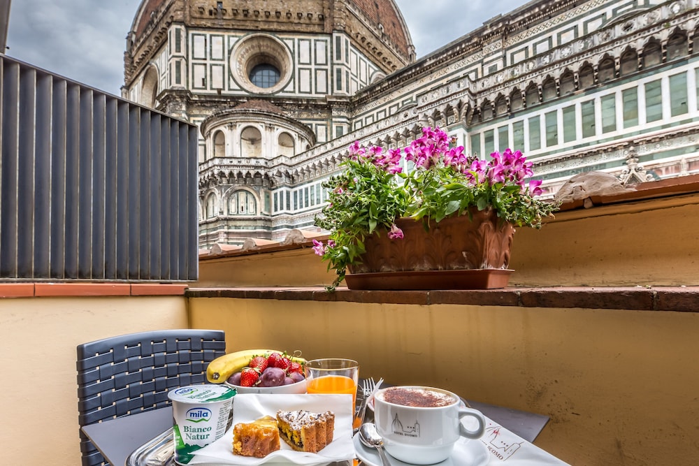 HOTEL DUOMO 60/74