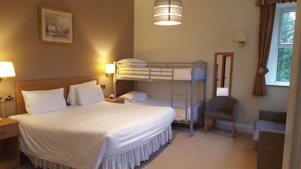Windermere Manor 10/43
