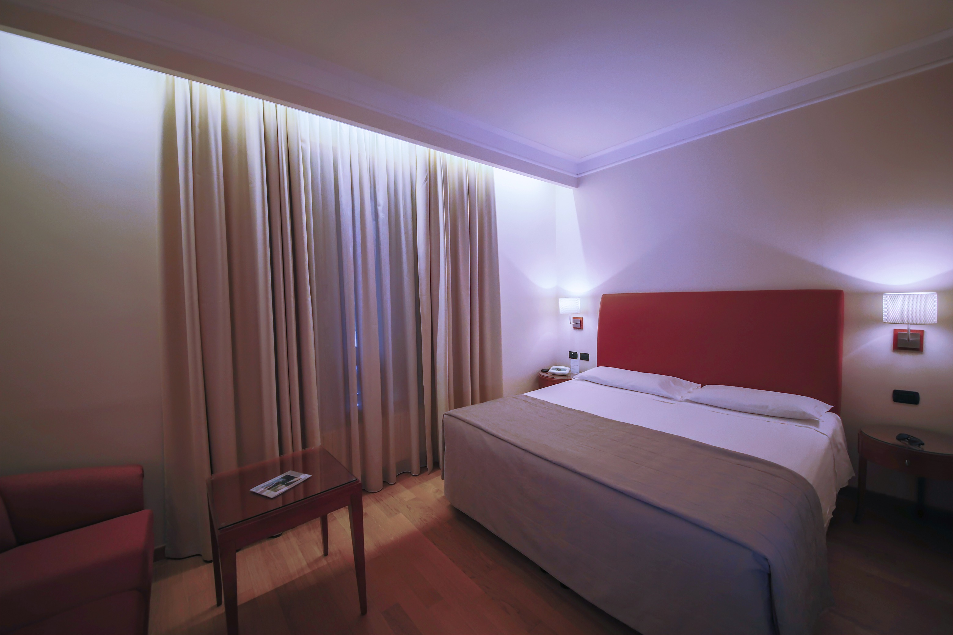 SUPERIOR, DOUBLE BED