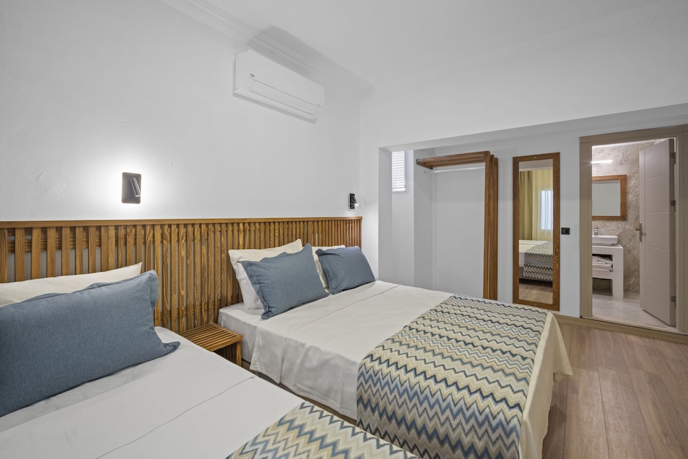 Costa Viva Bodrum 15/46