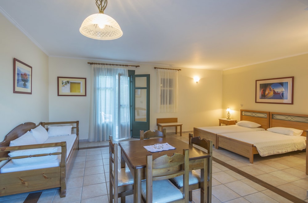 Kyveli Apartments 21/50