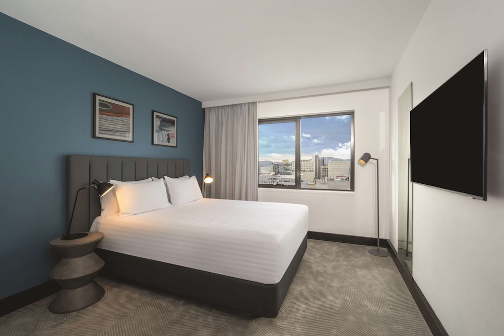 TRAVELODGE HOBART 21/70