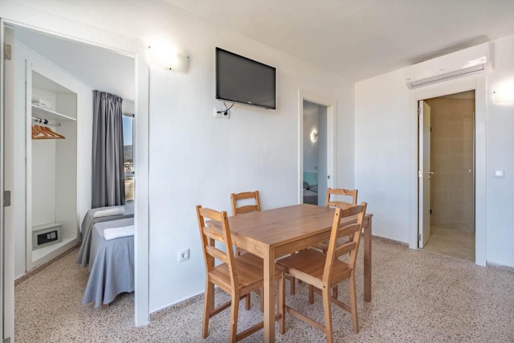 Magalluf Playa Apartments - Adults Only 32/50