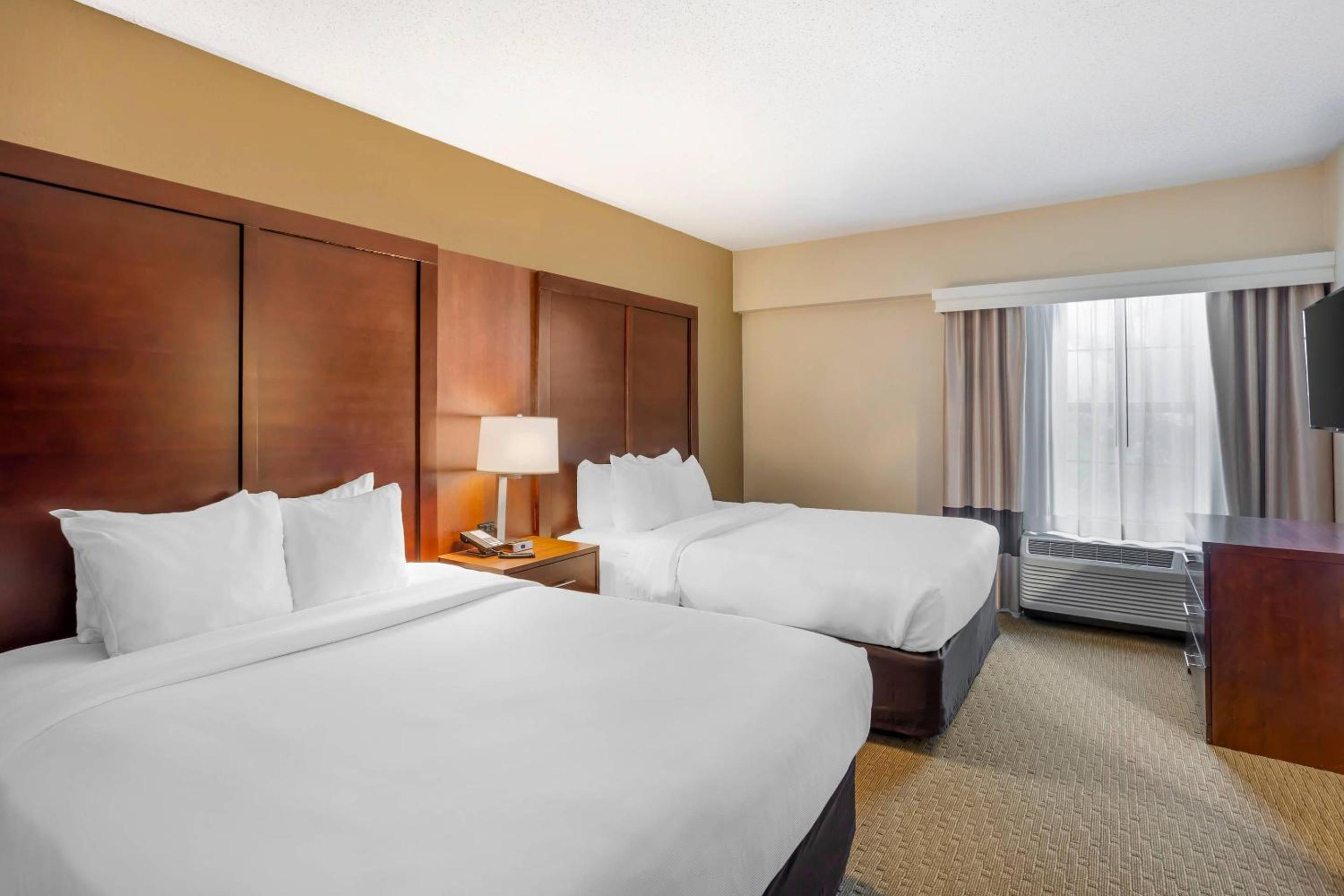 1 Bedroom, Select, Suite, 2 Queen Beds, Sofa