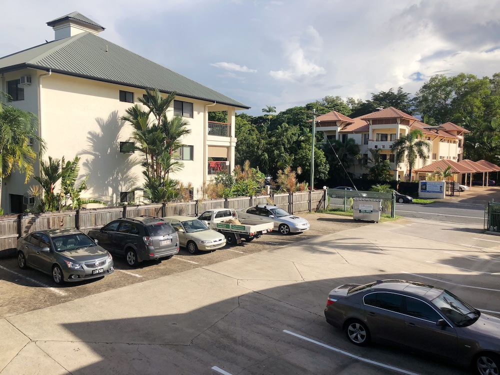 Tropical Queenslander 26/31