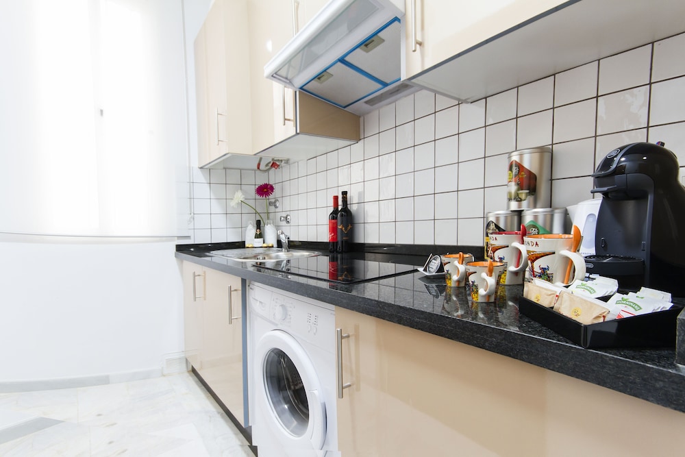 Apartamentos El Tajo 22/23