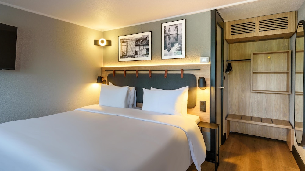 Kyriad Niort Est La Creche 17/51