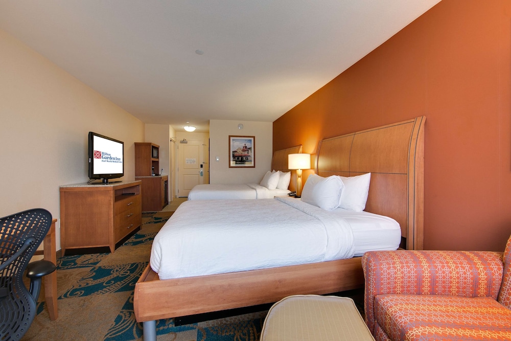Hilton Garden Inn Fort Worth Medical Center 24/86
