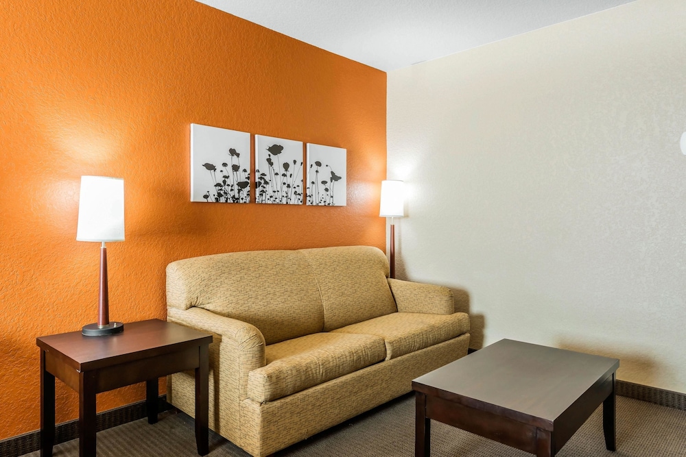 Sleep Inn & Suites Ocala - Belleview 25/40